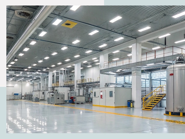 Освещение ангаров в Казани от 637 руб. - Эффективные решения